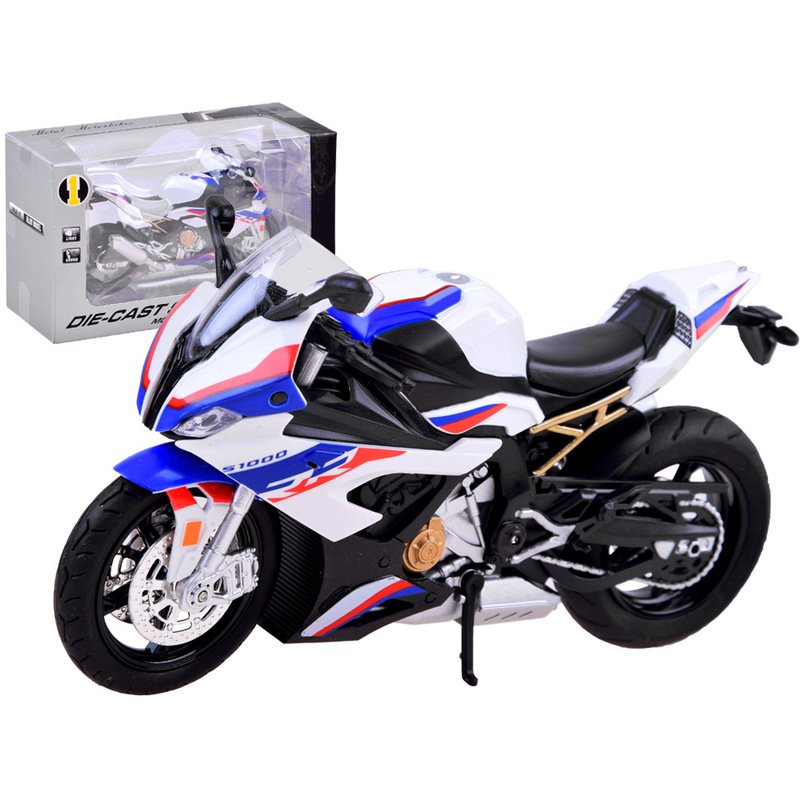 Mootorratta mudel BMW S1000RR valge