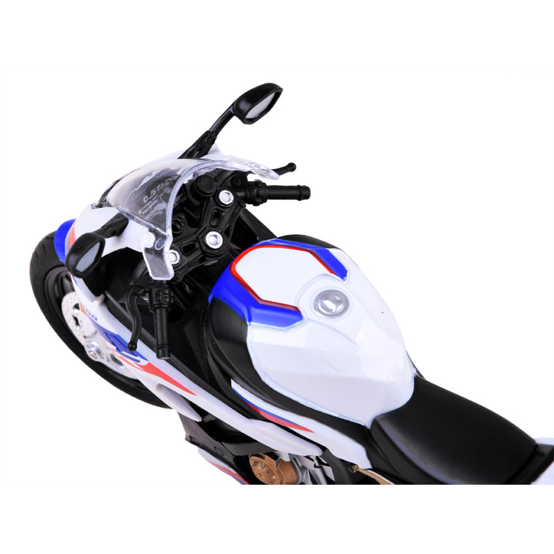 Mootorratta mudel BMW S1000RR valge