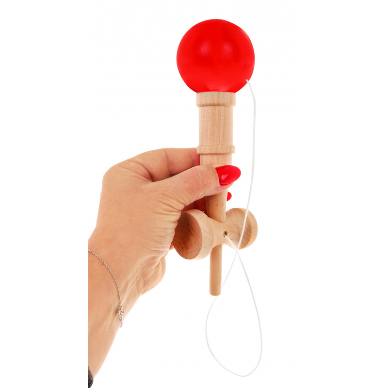 Kendama mäng, punane