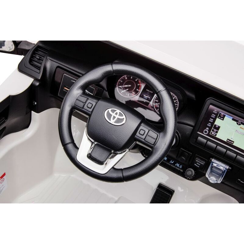 Laste ühekohaline elektriauto - Toyota Hilux DK, valge